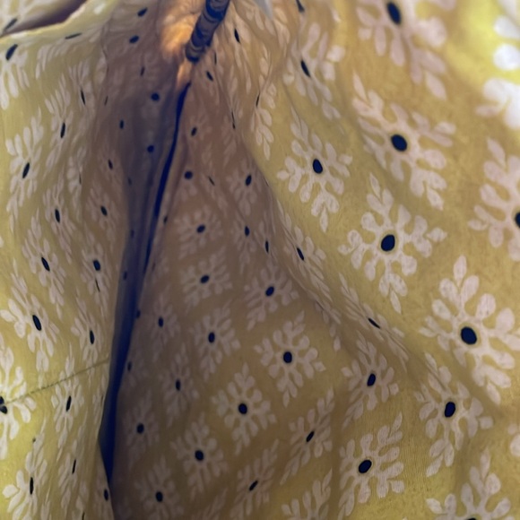 Vera Bradley Shoulder Bag - Picture 9 of 11